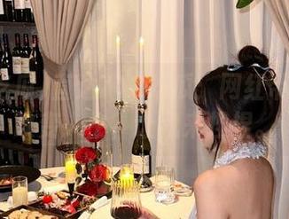 直达718吃瓜：网红带货真能改变人生？让我来捏捏。