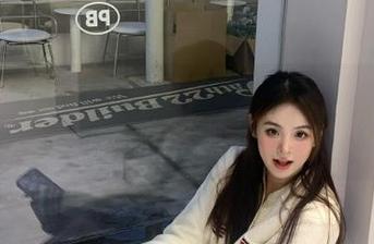 91吃瓜别光吃，登录瞧黑料，真相就藏在这些瓜底下！