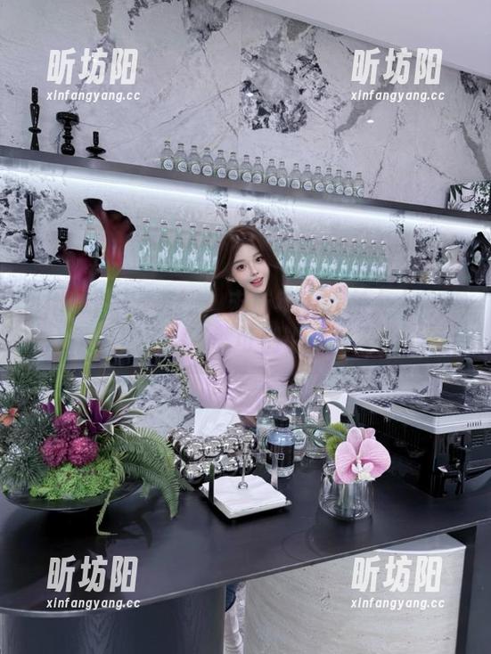 hlw hlw官网:未成年人请在大人的陪同下看瓜,不然可别说我没提醒!