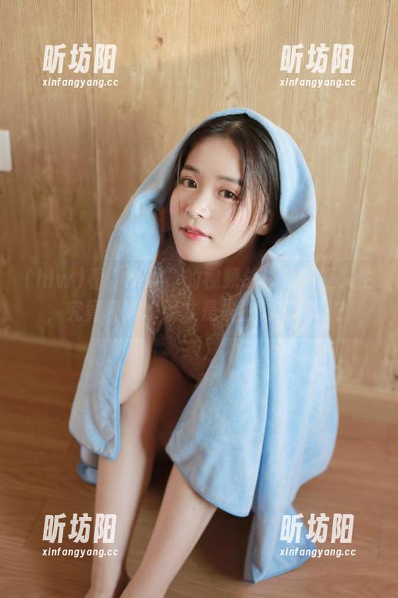 hlw 看“hlw”的视频总让我怀疑人生,究竟哪种水果才是人生的真谛呢?