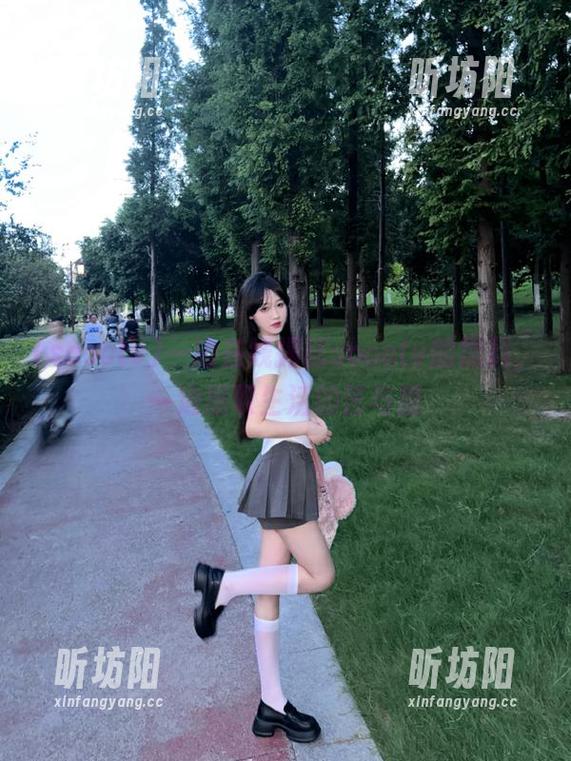 soootv 一边在线揭秘soootv的黑料,一边感叹生活的苦与甜