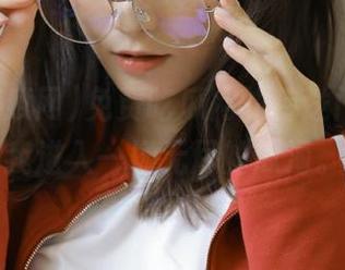 免费吃瓜网的传送门，引领我进入一场无尽的瓜海。