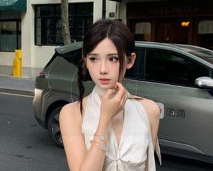 在吃瓜大本营的入口，窥探那些不可思议的八卦，保证每一口都让你吃惊！