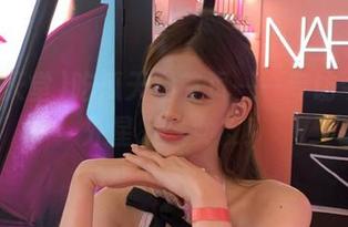 吃瓜天堂首页——专访今日“外星人”女友！