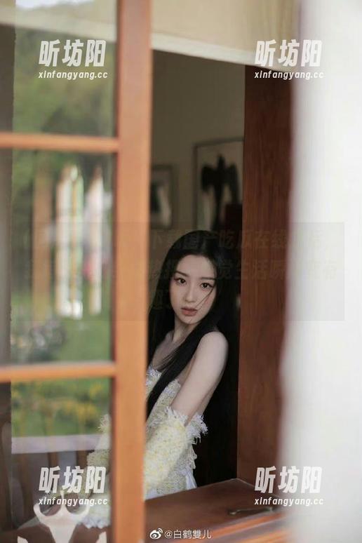 国产吃瓜 呃,下载国产吃瓜在线之后,我每天都在线刷热搜,感觉生活瞬间变有趣了呢!