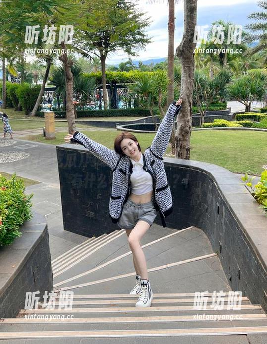 网曝吃瓜 网曝吃瓜苹果版:听说今天也有什么不吃瓜的人?!