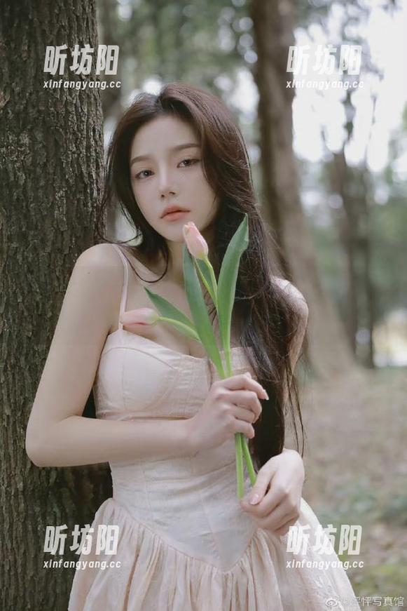 黑料91 在线目击:黑料91带你破案,第一个吃瓜群众就是我!