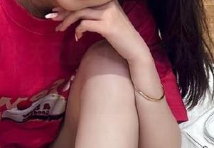 今天又被51黑料社环绕，分享一些不合法的好奇心～