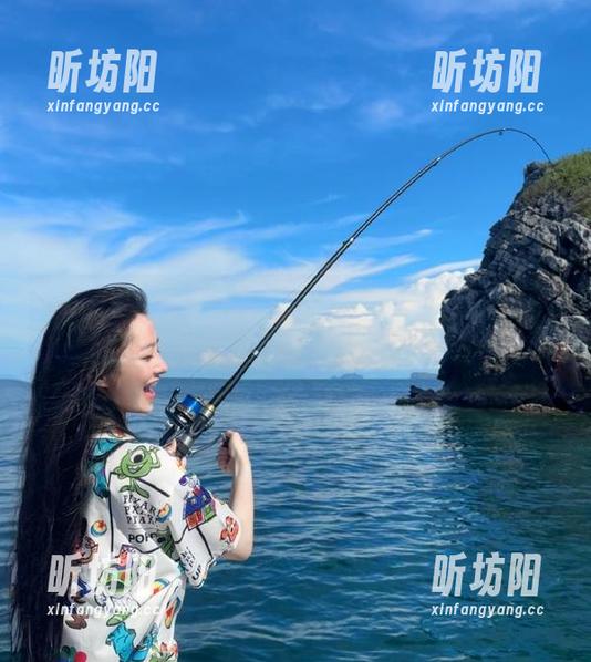 黑料网 黑料网官网:夜夜不打烊,瓜都炸裂了!