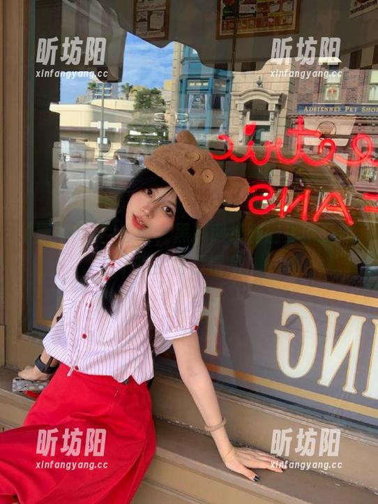 黑料网址 咳咳,黑料网址刚刚更新,这个瓜我得慢慢品!