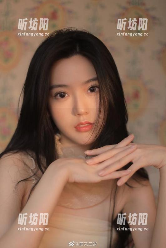 黑料老司机 永不迷路的黑料老司机:吃瓜不用等,半夜还有新鲜料送上门!